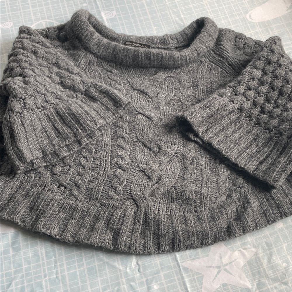 Banana Republic Charcoal Cable Knit Turtleneck Sweater